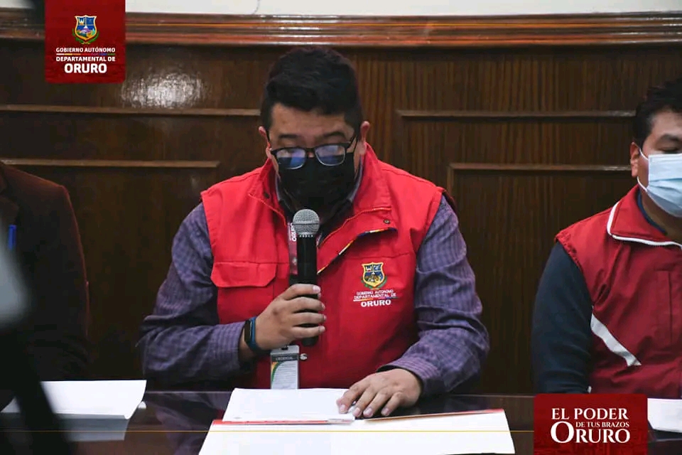 Autoridades de la Gobernación, realizaron la presentación del Decreto Departamental N° 128, relacionado al fortalecimiento de las medidas de bioseguridad para precautelar la salud de la población.