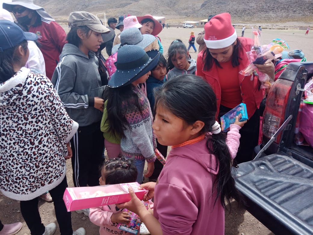 ENTREGA DE JUGUETES TELETON