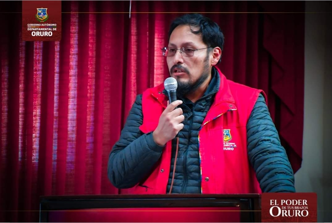 Conferencia de prensa viaje a Chile